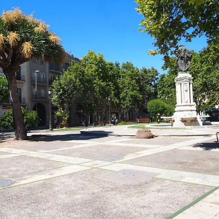 Casa Valientes B - Parking Gratis & Patio Interior 赫雷斯
