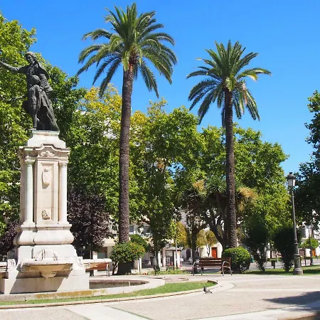 Apartamento Casa Valientes B - Free Private Parking, Patio, Wifi & Ac *