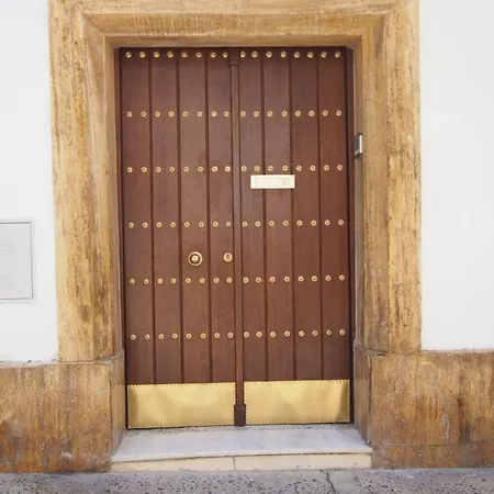 Casa Valientes B - Free Private Parking, Patio, Wifi & Ac Jerez de la Frontera